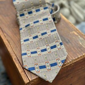 Geoffrey Beene Rectangular Pattern Tie in Tan and Blue